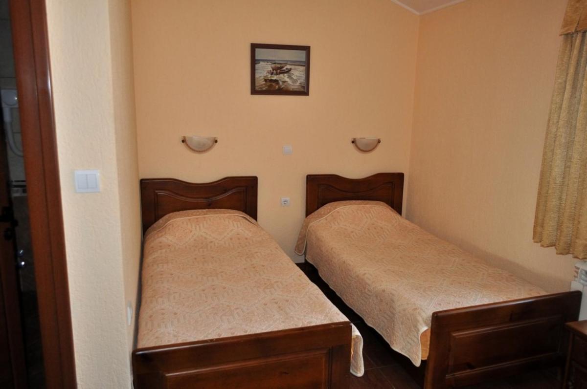 Spartak Family Hotel Smolyan Exterior photo