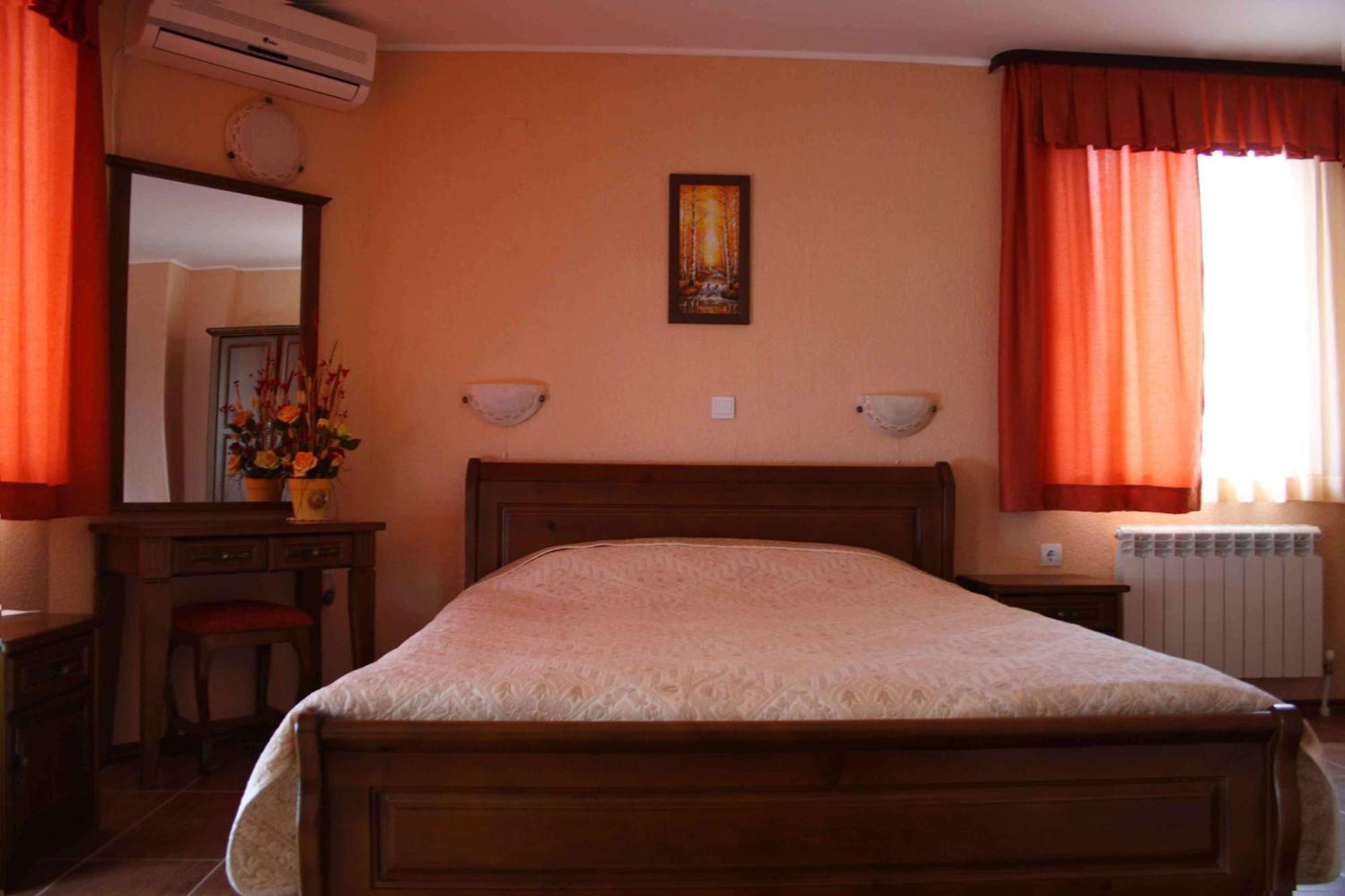 Spartak Family Hotel Smolyan Room photo